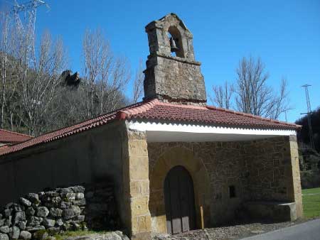 Ermita de Ntra. Señora del Valle en Buiza (Pola de Gordón-León)