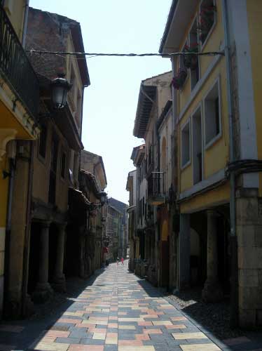 Calle Bances Candamo (Avilés)