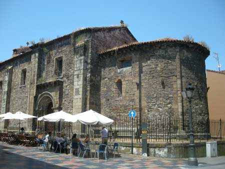 Abside de Sabuño Viejo (Avilés-Asturias)