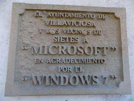 Placa de agradecimiento de Sietes a Microsoft