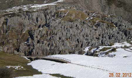 Lapiaz de la mina de Buferrera (Lagos de Covadonga-Asturias)